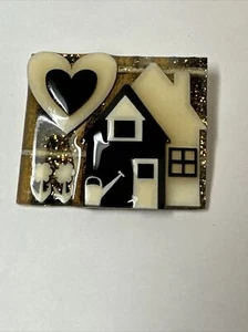 Broche coleccionable House Pins de Lucinda #23 hecho a mano Garden Love - Imagen 1 de 4