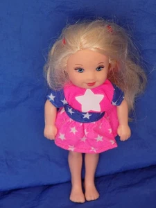 Barbie KELLY con traje de lentejuelas estrella Mattel ropa vintage - Imagen 1 de 4