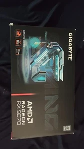 GIGABYTE AMD RADEON RX 9070 16GB GDDR6 RAM GAMING OC Edition - OpenBox - Picture 1 of 3