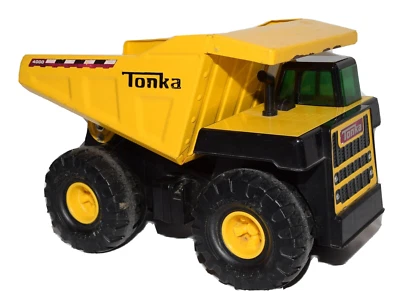 Camión de volteo Metal Tonka 4000 Hasbro 2012 Foto 1 de 4