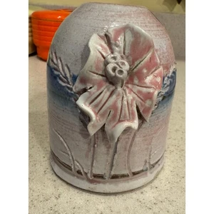 Vintage Studio Pottery Vase with applied flower 4” tall by 3.5” wide signed - Picture 1 of 8