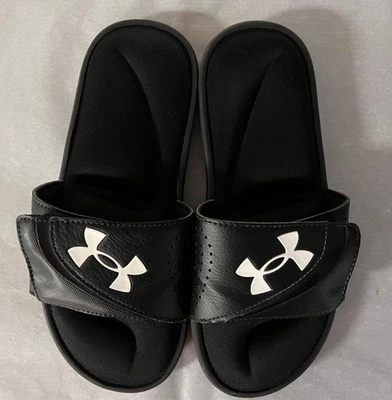 UNDER ARMOR Black Slides Sandals Size 6Y Unisex - Image 1 of 4