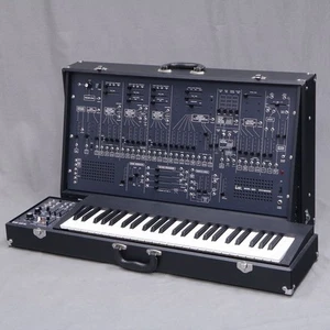 Korg ARP 2600 FS Semi‑Modular Synthesizer – Full‑Size Keyboard and Case Tested - Picture 1 of 10
