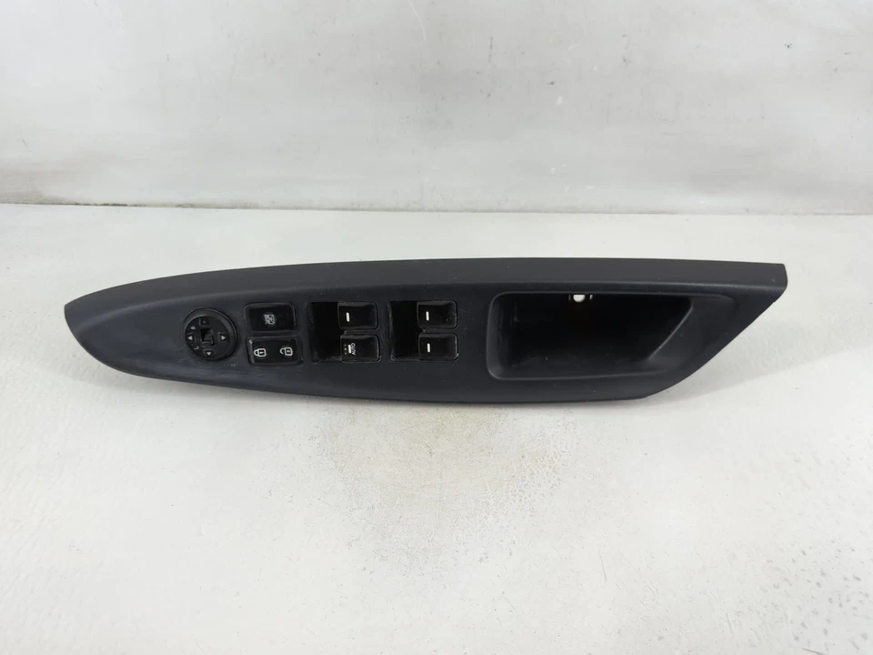 Interruptor principal de ventana eléctrica de puerta izquierda para conductor Kia Rio 2012-2013 DSMKR Foto 1 de 4