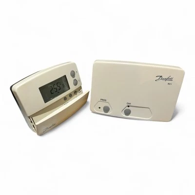 Danfoss TP5000Si-RF+RX1 Wireless Programmable Thermostat & Receiver 087N747600 - Image 1 of 2