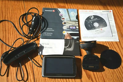 TomTom GO Live 740 GPS Bundle - Guide, Home Dock, Window Mount, Car Charger - Image 1 of 4