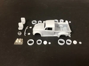 1/43 Kit di montaggio Volkswagen maggiolino pick up chevy resin 3D 8K 1/24 1/18 - Foto 1 di 11