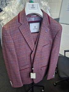 Mens Suit Burgundy Red Tweed Check Three Piece Chest 34 Waist 28 CAVANI CARLY - Picture 1 of 6