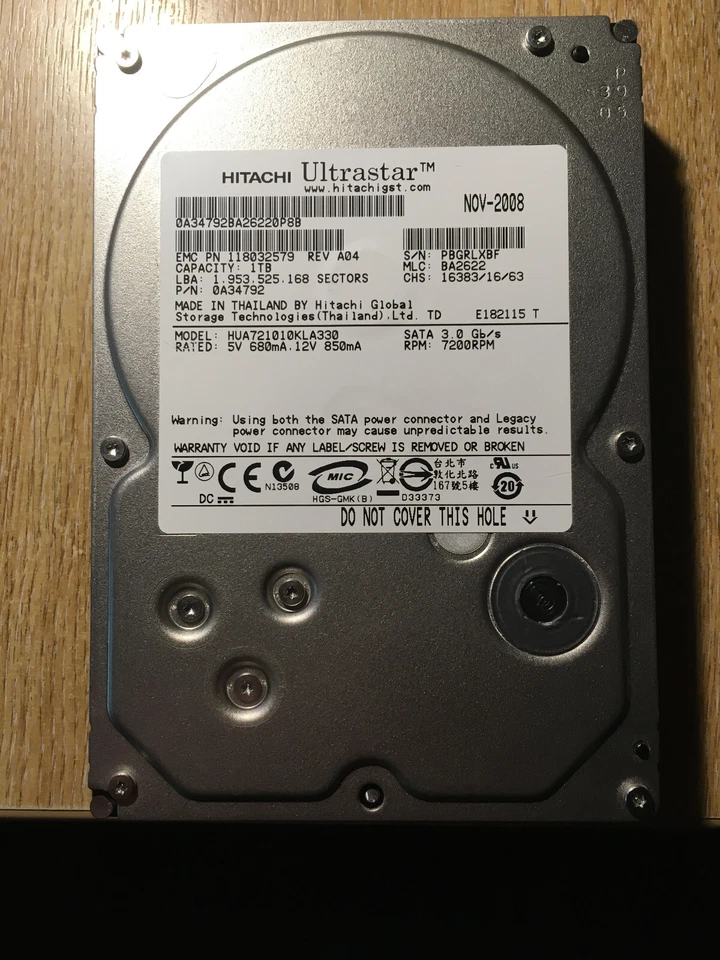 Hitachi Ultrastar 1TB 3.5" hard drive. HUA721010KLA330. Faulty? - Image 1 of 1