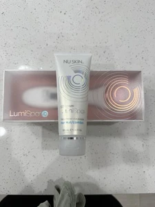 Dispositivo facial Nu Skin ROSE GOLD ageLOC LumiSpa iO con cabezal de tratamiento normal NUEVO - Imagen 1 de 7