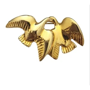 Nina Ricci Gold Tone Doves Brooch Pin, Signed M832 - Picture 1 of 7