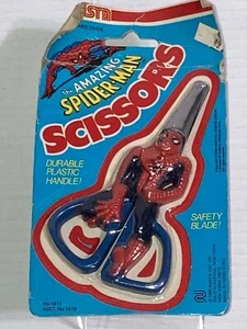1980 Amazing Spiderman Plastic Handle Scissors Marvel - Damaged Card - Nasta - Picture 1 of 14