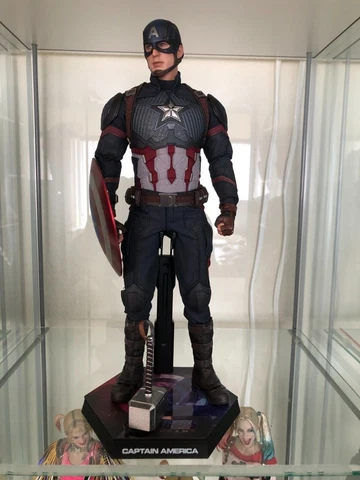 Hot Toys Avengers: Endgame - Captain America 1/6th Scale Collectible Figure Cover