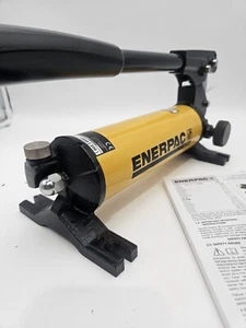 Enerpac , Two Speed Hand Pump, 10,000 PSI, New P18 - Picture 1 of 8