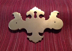 Chippendale Victorian Solid Brass Key Hole Escutcheon - Picture 1 of 2