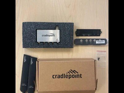 cradlepoint MC400-1200M-B Foto 1 de 4