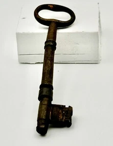 ~ Llave esqueleto antigua de diseño de cacahuete de 3,5” - Imagen 1 de 4