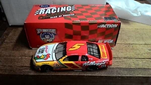 1998 Action Terry Labonte #5 Kellogg's Corn Flakes Monte Carlo 1:24 Bank - Picture 1 of 2