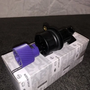FABRICANTE DE EQUIPOS ORIGINALES NUEVO Nissan Altima 1994-2001 Sensor de Velocidad 32702-4E811 818014222 - Imagen 1 de 4