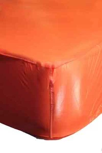 Protector de cama de PVC sábana prado de juego protector de colchón rojo - Imagen 1 de 1