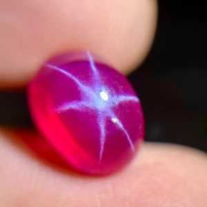 6-RAY STAR PIGEON BLOOD RED 6.77CT STAR RUBY CHATHUM OVAL CABOCHON GEMSTONE - Picture 1 of 3