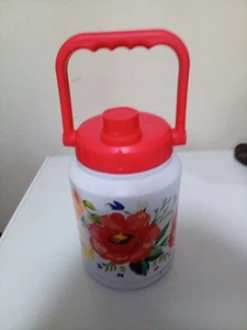 ๐บ PIONEER WOMAN DELANEY 1/2 GALLON STAINLESS STEEL WATER JUG -Lid Handle Straw - Picture 1 of 7
