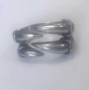 Sharp 4 Claw Talon Animal Bird Ring Silver toned Large Unisex Size 12  - Picture 1 of 12