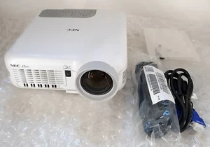 NEC LT245 Multimedia Projector 2200Lumens 977H w/ VGA Cable + Power Cord - Picture 1 of 7
