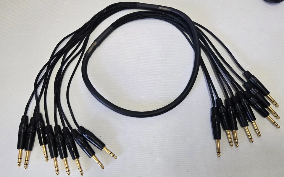 Cable serpiente Mogami DORADO 8 canales 1/4" TRS a 1/4" TRS 5 pies Foto 1 de 1