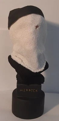 BUSTO DE JOHN MERRICK, EL HOMBRE ELEFANTE, 1ª EMITIDO EN COLOR! Foto 1 de 4