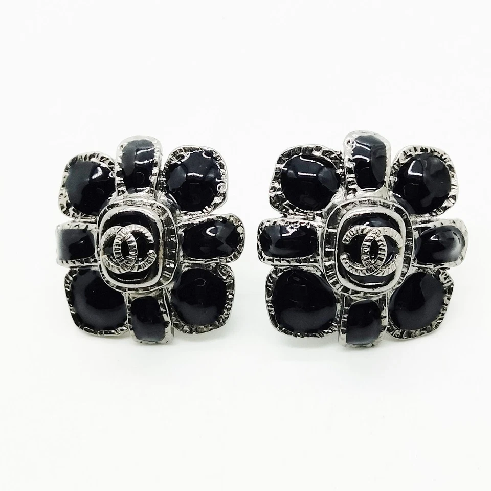 KEIN TARIFF Chanel Ohrring schwarz 0,3333333333333 1299878 - Bild 1 von 4
