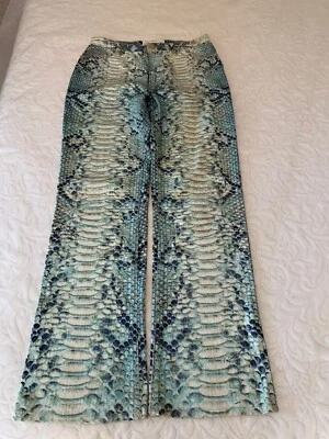 Pantalones de mezclilla de pierna recta con estampado de serpiente ROBERTO CAVALLI Foto 1 de 4