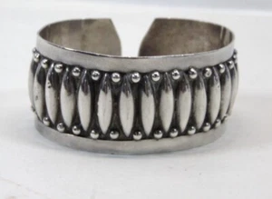 Navajo-Style 925 Sterling Silver Cuff Bracelet 7.5” ATM or AIM Hallmark. - Picture 1 of 6