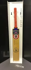 Personalisierte Vitrine Cricketschläger in voller Größe Name Team Landkreis oder Land - Bild 1 von 7