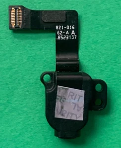 🟣APPLE MacBook Pro 13" A1989 2019 Headphone Audio Jack  *BLACK* 821-01662-A - Picture 1 of 2