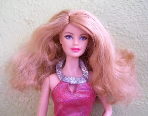 Barbie Collector Holiday Barbie 2015 - Imagen 1 de 3