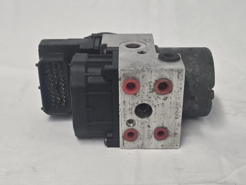 Conjunto de bomba de freno antibloqueo ABS Chevy Camaro Firebird 1999-2002 OEM Foto 1 de 4