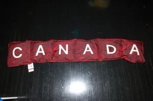 Neu mit Etikett lululemon 2022 Olympisches Winterteam Kanada Gänsedaunen roter Schal - Bild 1 von 3