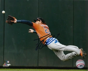JOSH REDDICK   HOUSTON ASTROS   ACTION SIGNED 8x10 - Picture 1 of 1