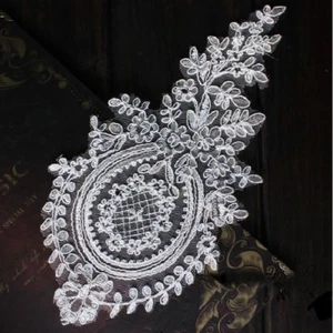 GUIPURE SPITZE APPLIKATION / CREMEWEISS PERLMUTT ** 15 x 27 cm ** Hochzeit - ACD57 - Bild 1 von 1