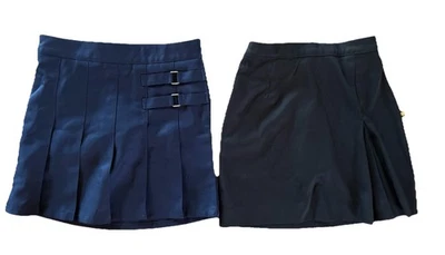 Lote de 2 Skorts Uniforme Escolar Azul Marino y Negro Niñas Jóvenes Talla: 6-7 Dennis Uniforme Foto 1 de 4