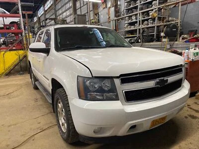 Conjunto de portador diferencial usado se adapta a: Chevrolet Avalanche 1500 2012 delantero Axl Foto 1 de 4