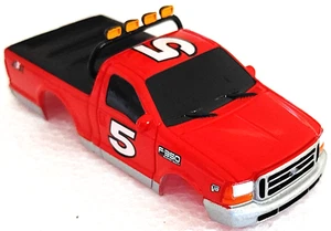 LifeLike Ford F-350 Super Duty 4X4 V8 Pick Up Truck Red Body fits M or T Chassis - Picture 1 of 8