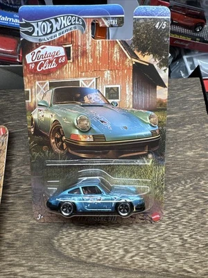 Estuche Porsche 911 Hot Wheels Silver Series Vintage Club '71 2025 H 4/5 Barn Find Foto 1 de 3