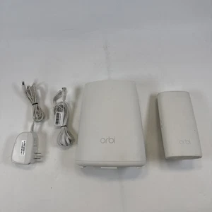 Orbi RBR40 Router RBW30 Spina a Parete Satellitare e Cavo Alimentazione Testato Bianco Pulito - Foto 1 di 6