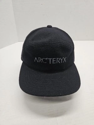 Gorra Arc'teryx Para hombres 5 Paneles Ajustable Correa Negra Lana Talla Única Usada en Excelente Condición Foto 1 de 4
