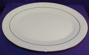 NORITAKE BONE CHINA KENDAL 6903 STOVIGLIE 14" PIATTO DA PORTATA PIZZO GOFFRATO - Foto 1 di 6