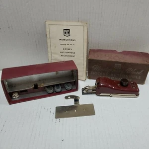 Rotary Button Hole Attachment 1930-40's Domestic, Montgomery-Ward, - Foto 1 di 3