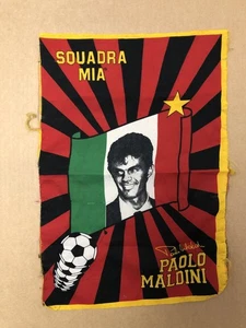 Bandiera AC Milan “Squadra Mia” con Paolo Maldini (firma stampata) Flag - Imagen 1 de 5