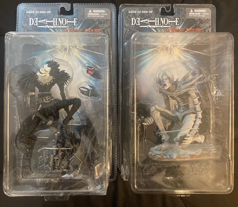 Death Note: Season 1 Action Figure Shonen Jump Jun Planning - RYUK & REM Cover